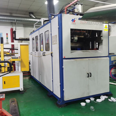 750 mm PP Plastic Thermoforming Machine raffreddato ad acqua