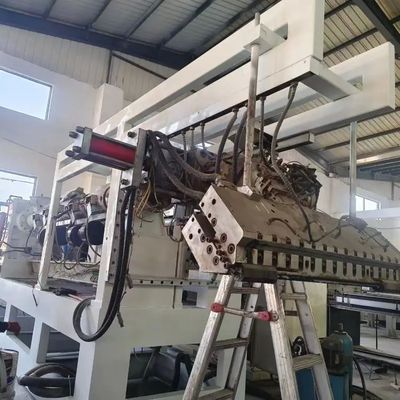 220V/380V Estrusore a vite doppie in plastica con sistema servo-driving e lunghezza di vite 33 1