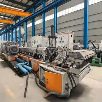 La macchina di estrusione di plastica da 380 V è la soluzione definitiva per l'estrusione di plastica accurata