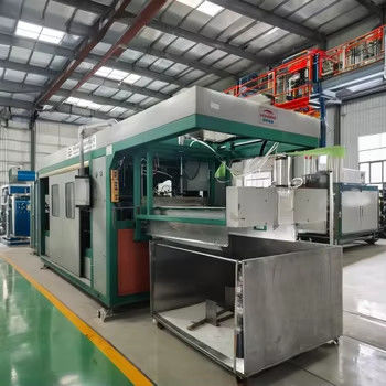 380V macchina automatica di plastica a vuoto per il vassoio di torte Max 710mm larghezza