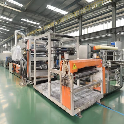 Estrusore di plastica usata, facile da usare, a basso costo, installazione a livello mondiale porta a porta e debug degli estrusori di plastica