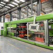 Macchine di termoformatura usate per la fabbricazione di vassoi di plastica nei tipi di PPPPS