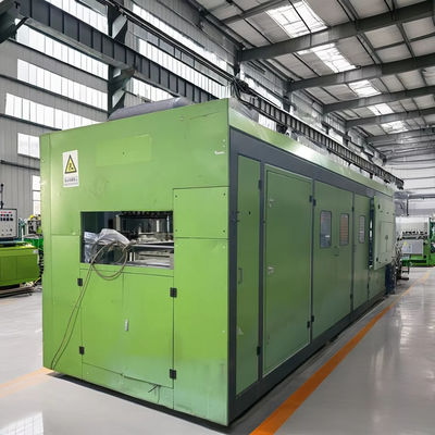 Macchina di produzione di scatole di plastica alimentari completamente automatica a tre stazioni di seconda mano