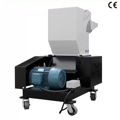 Forte capacità di frantumazione Riciclaggio Trinciatrici di bottiglie di plastica Macchine di frantumazione di plastica
